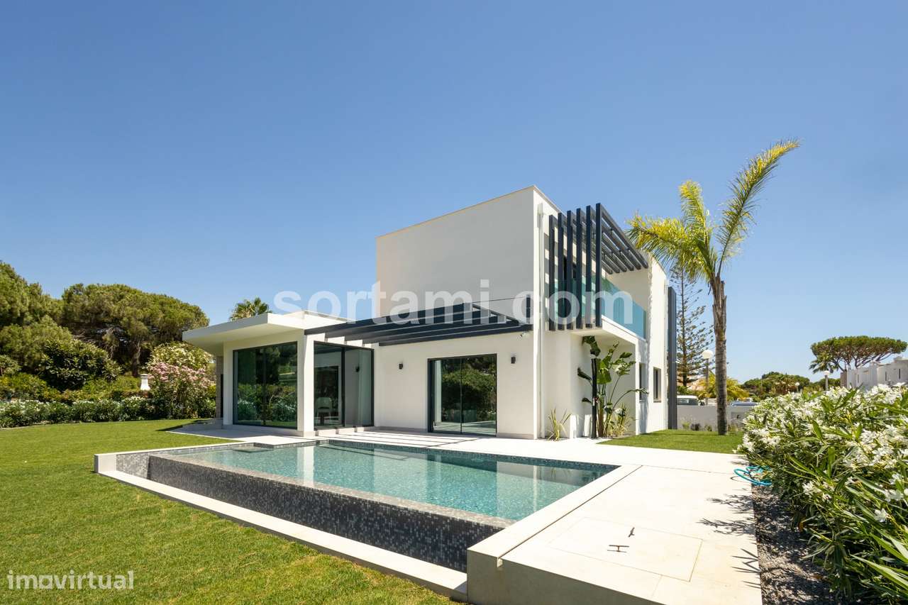 Moradia Isolada T4 Venda em Quarteira,Loulé - Grande imagem: 4/36