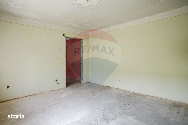 Apartament 2 camere, etaj 1, Micalaca, zona Orizont-7