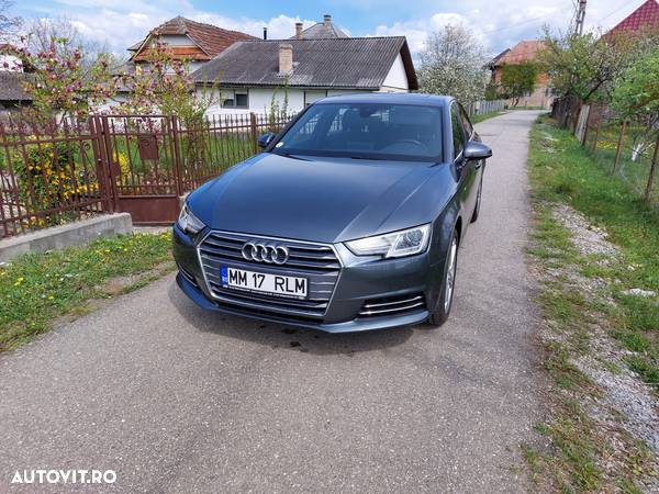 Audi A4 2.0 TDI ultra S tronic Design - 7