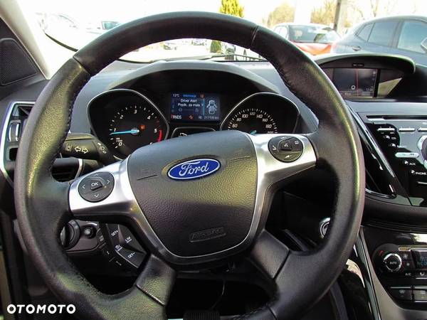 Ford Kuga 2.0 TDCi 4WD Titanium Plus - 22