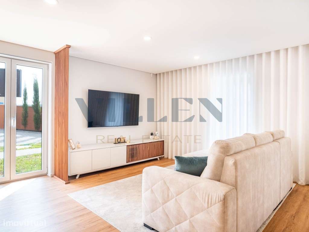 Moradia T3 de Luxo na Trofa-1