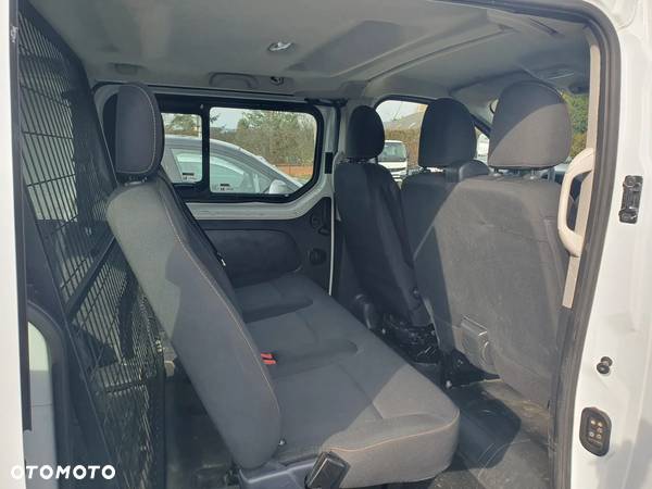 Renault Trafic - 13