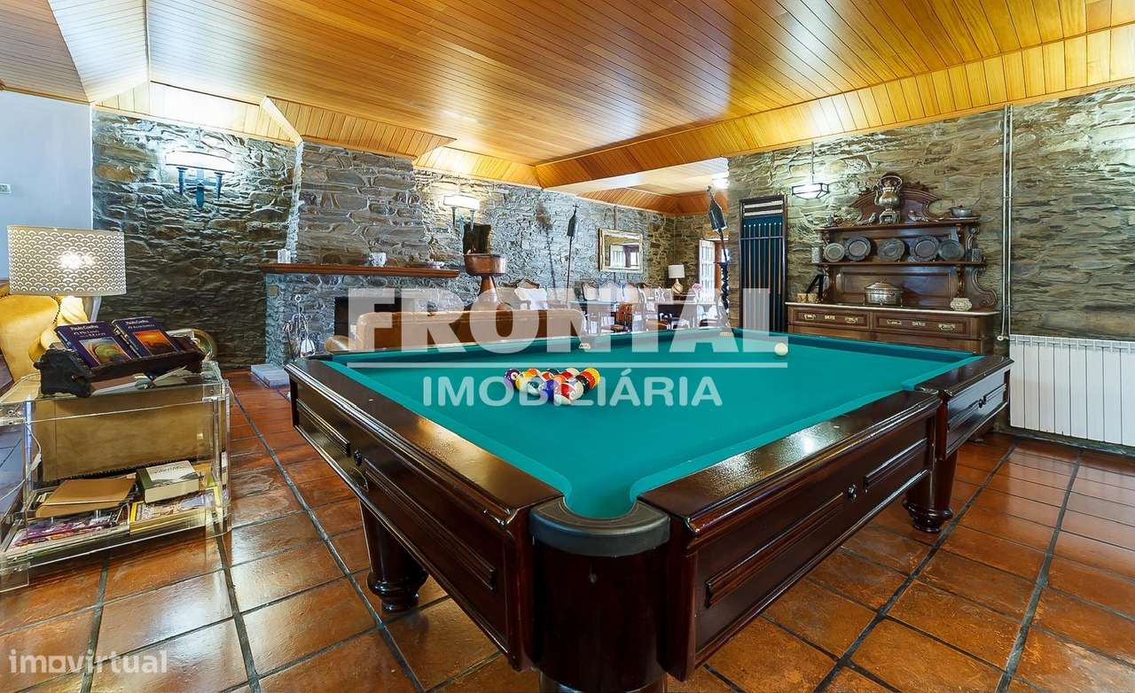 Moradia  com 5 Suítes - Mobilada e Equipada | Frechas, Mirandela-8