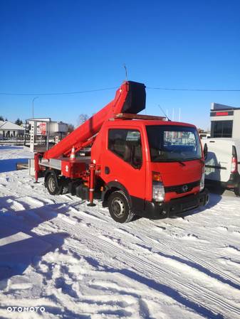 Nissan Cabstar 35.12 - 8