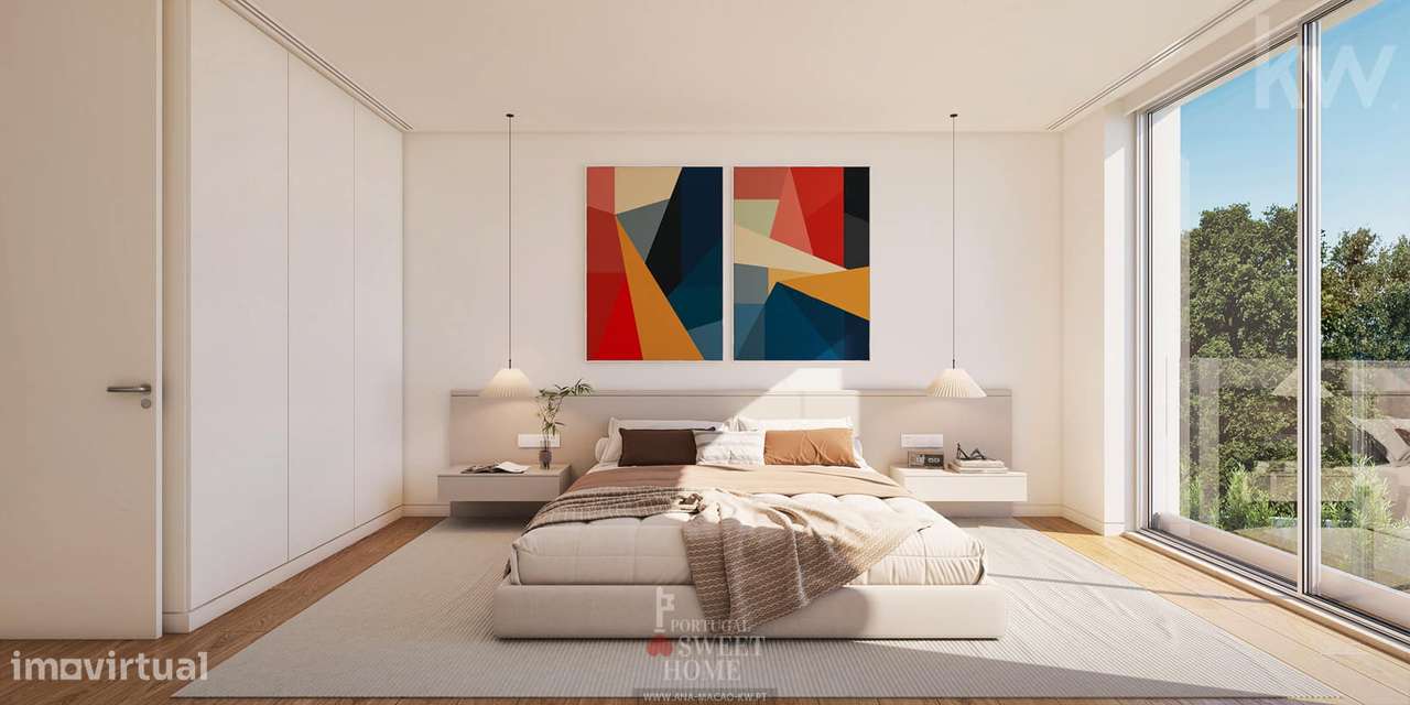 Moradia de Luxo T5, com Piscina e Garagem para 2 viaturas-18