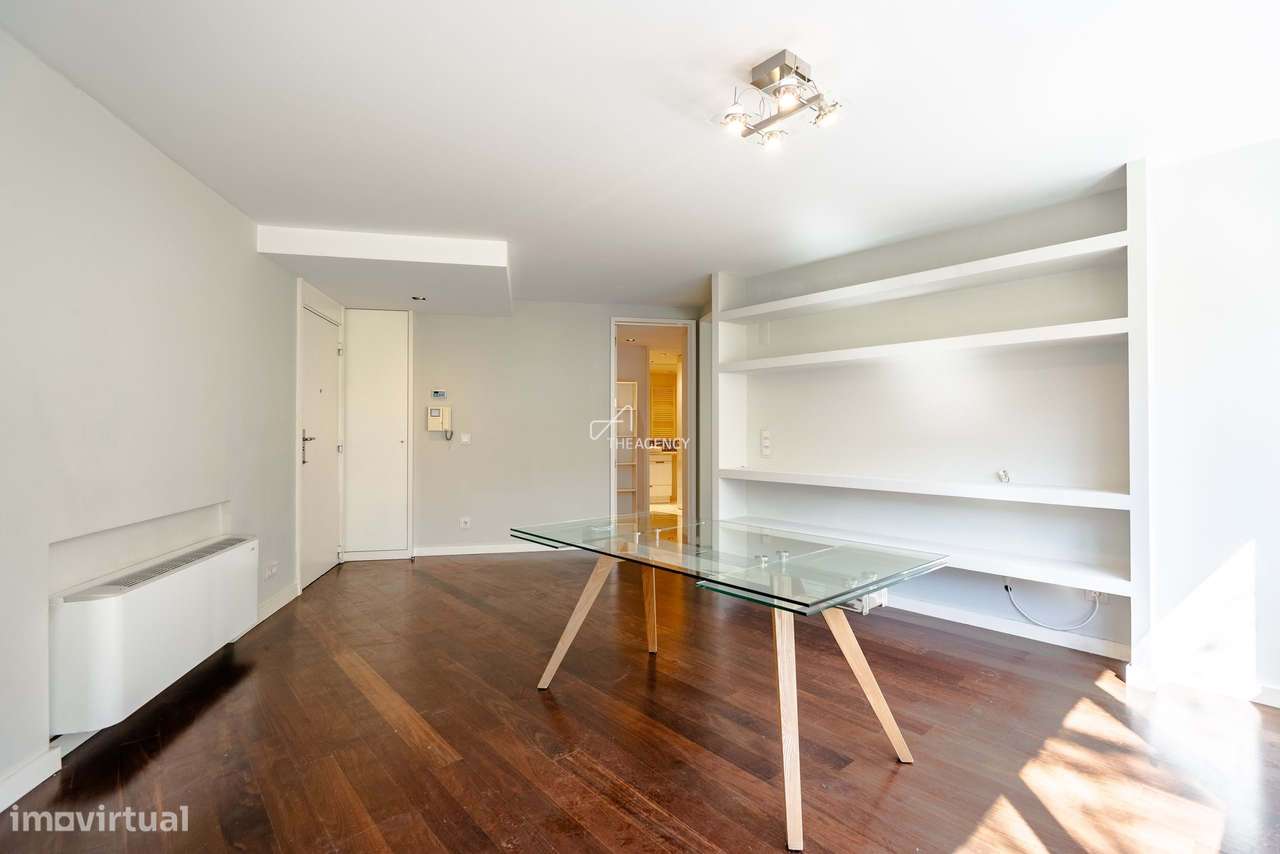 Apartamento T1 com Garagem na Rua Viriato – Avenidas Novas | Lisboa-2