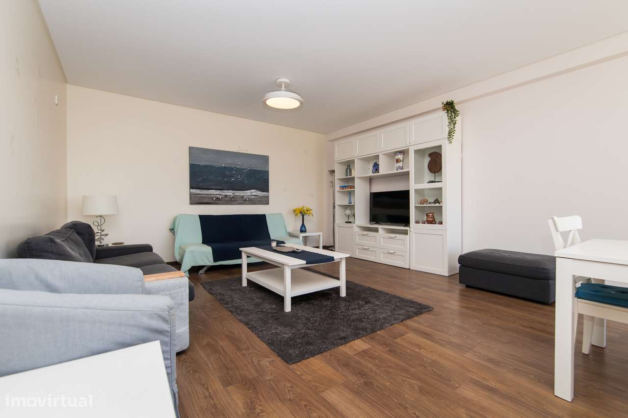 Apartamento T2 logradouro piscina vista mar e vila Sesimbra-13