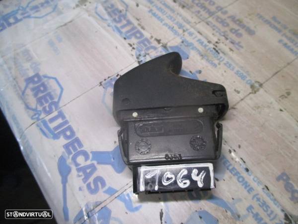 Interruptor 838099G RENAULT MEGANE 1 2006 VIDRO RENAULT KANGOO 2005 VIDRO - 2