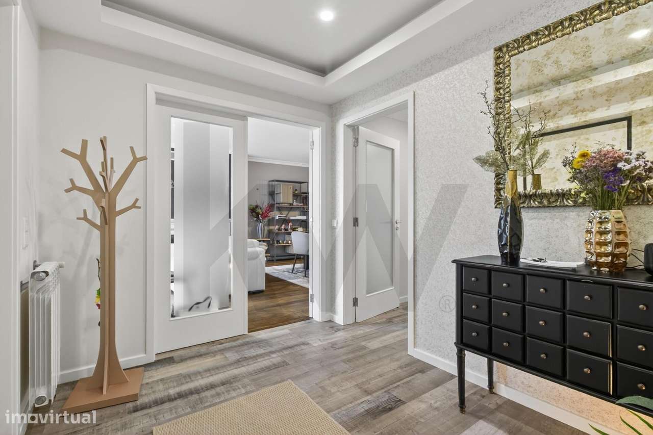 Moradia T4 com piscina a 240m Praia de Canidelo - Grande imagem: 5/60