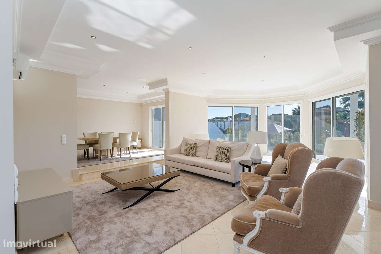 Luxuosa Moradia T6 - Vale do Lobo-4