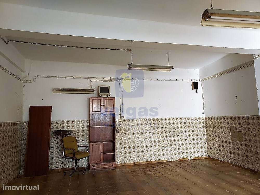 Armazém para Arrendamento em Alverca – 90 m² | Excelente Oportunidade - Grande imagem: 2/2