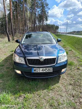 Skoda Octavia 1.6 Ambition - 5