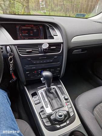 Audi A4 2.0 TDI Multitronic - 17