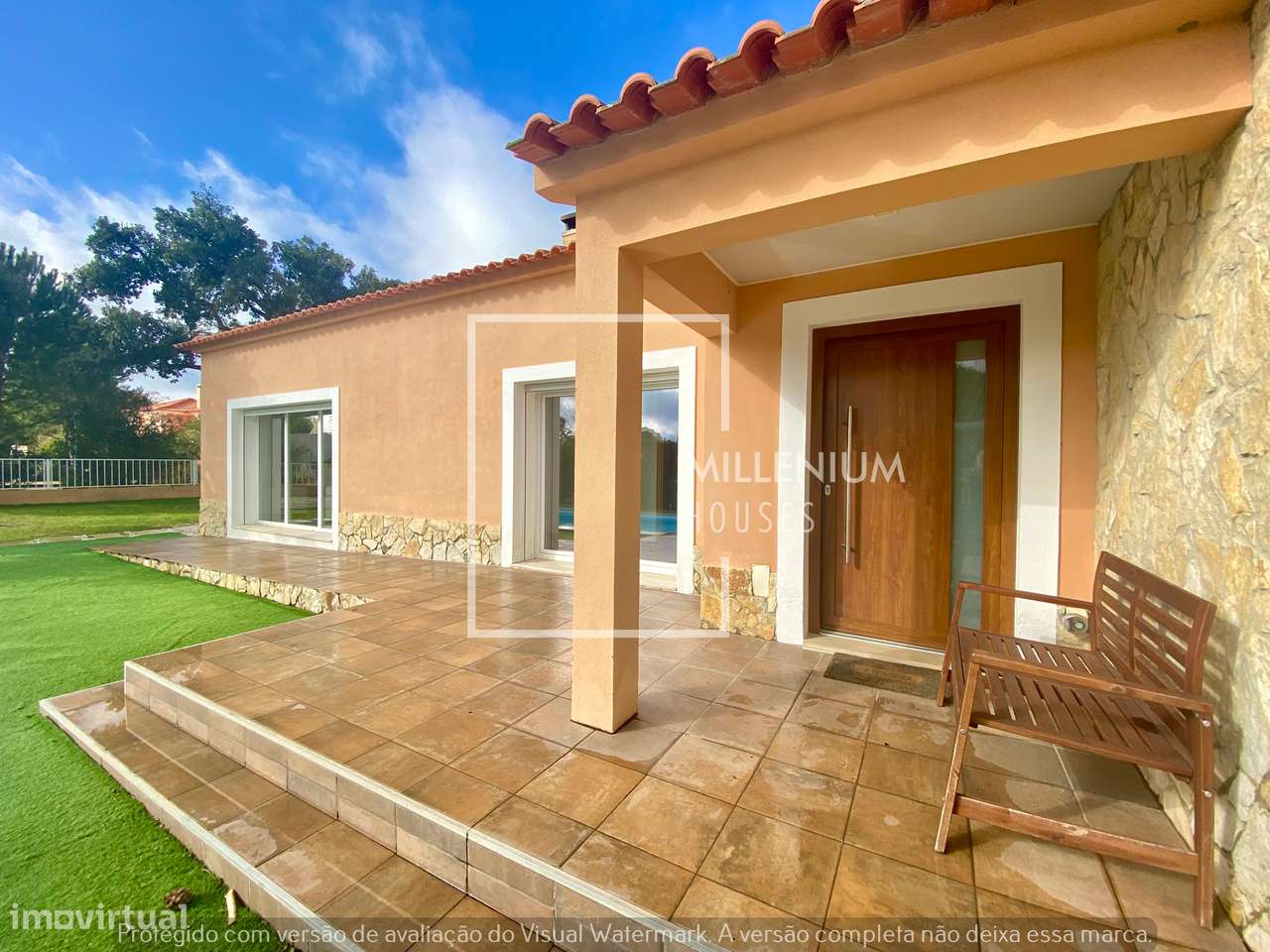 Moradia Térrea V4 com Piscina | Vila Nova de Santo Estêvão-18