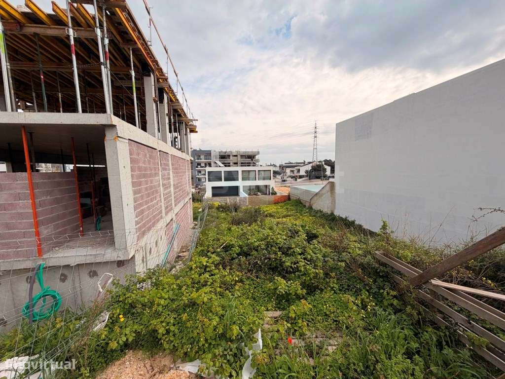 Terreno Quinta da Amizade com projeto aprovado para Moradia T3 - Grande imagem: 5/7