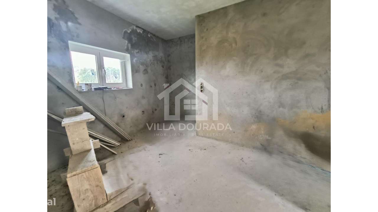 Oportunidade Única em Farves, Vouzela!-18