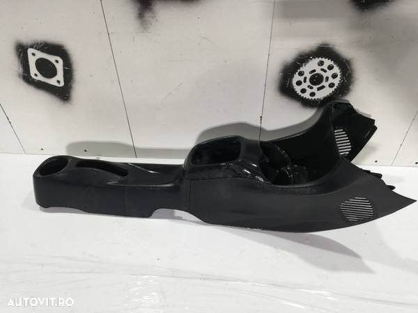 Cal / consola Toyota Aygo / Citroen C1 / Peugeot 108 model cu ventilatie An 2015 2016 2017 2018 - 4