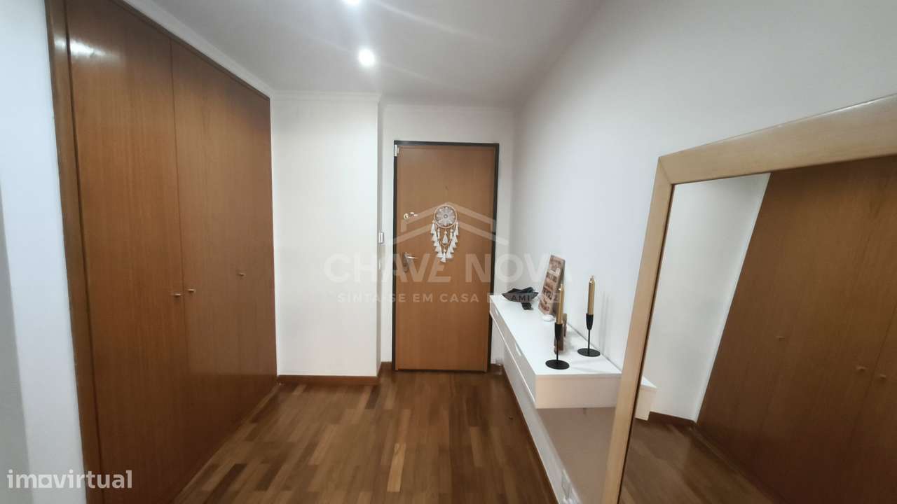 T1+1 Condomínio Reservado c/ Lugar de Garagem em Canidelo-23