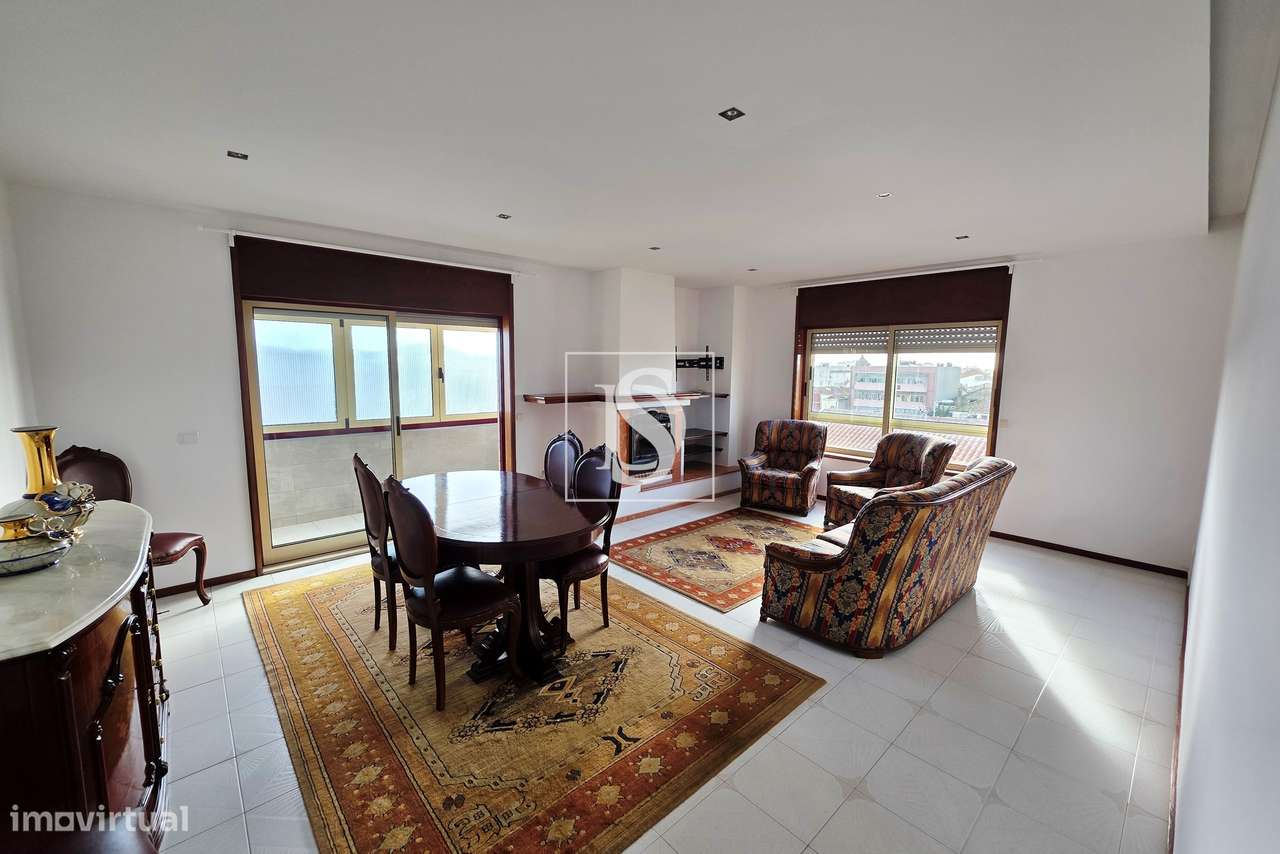 Apartamento T2 junto ao metro - Póvoa de Varzim - Grande imagem: 2/15