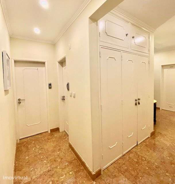 Quarto em Oeiras (c/ WC Privativa) - Grande imagem: 5/15