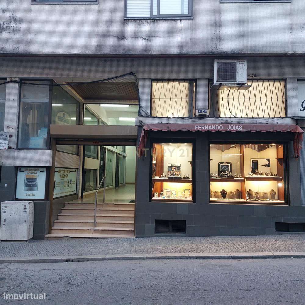 Trespasse de Loja de Ourivesaria – Centro Comercial Areosa - Grande imagem: 5/9