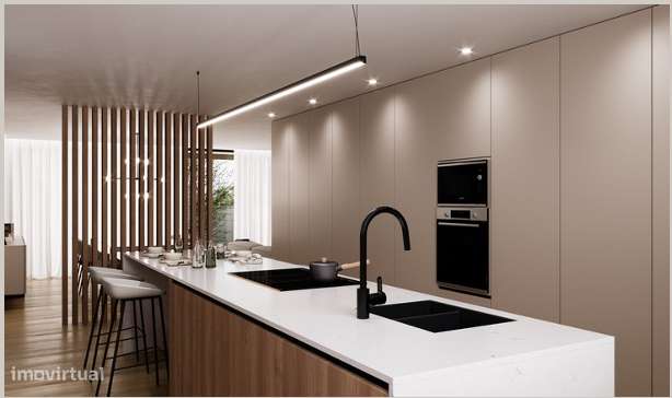 Fantástica Moradia 2 Pisos T3-10