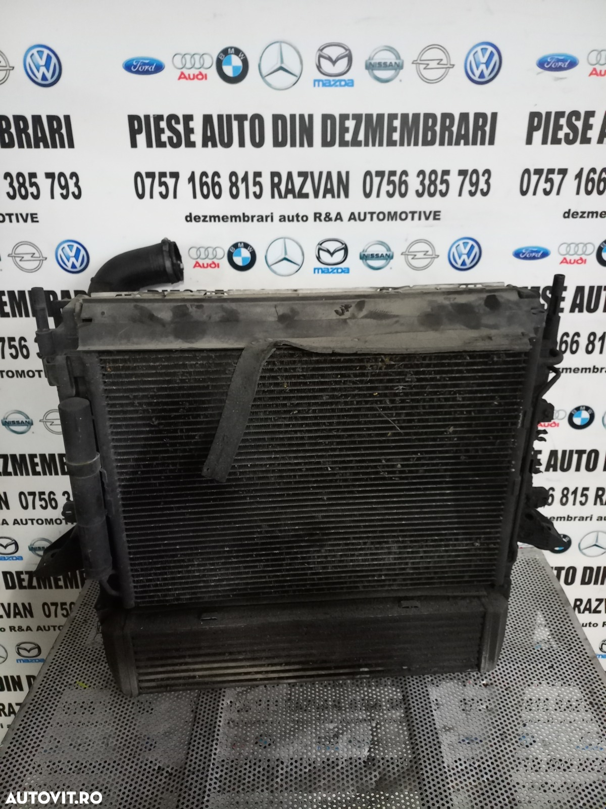 Grup Radiatoare Radiator Apa Clima Intercooler Termocupla Land Rover Range Rover Sport L320 Discovery 3 2.7 Tdv6 Motor 276DT Automat Dezmembrez Range Rover Sport L320 2.7 Tdv6 Motor 276DT - Dezmembrari Arad - 2