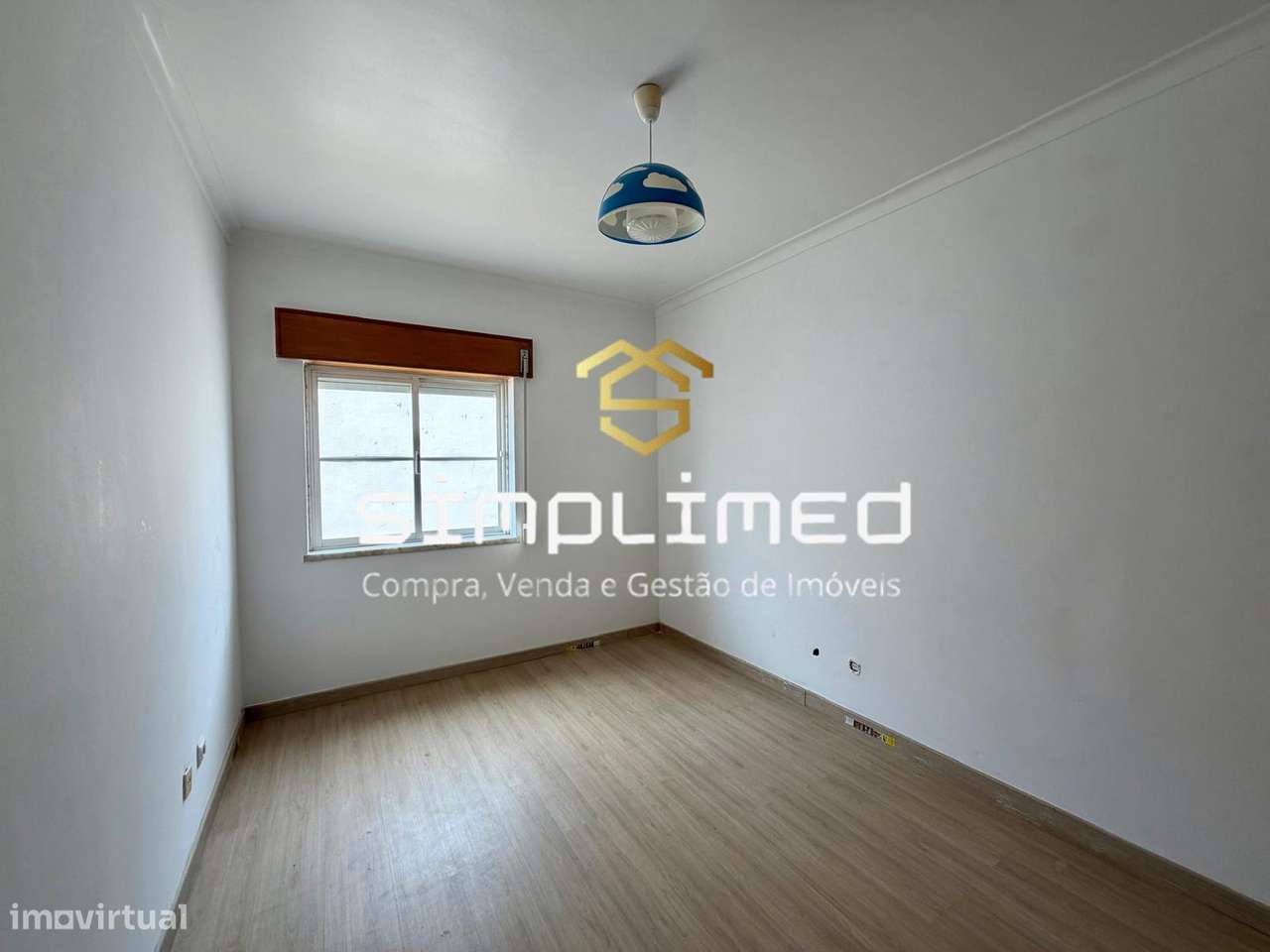 Apartamento T2 na Quinta do Conde ( NJ )-18
