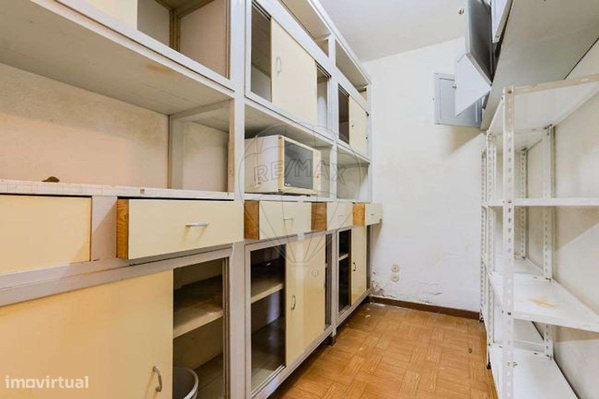 Moradia T4 para venda-17