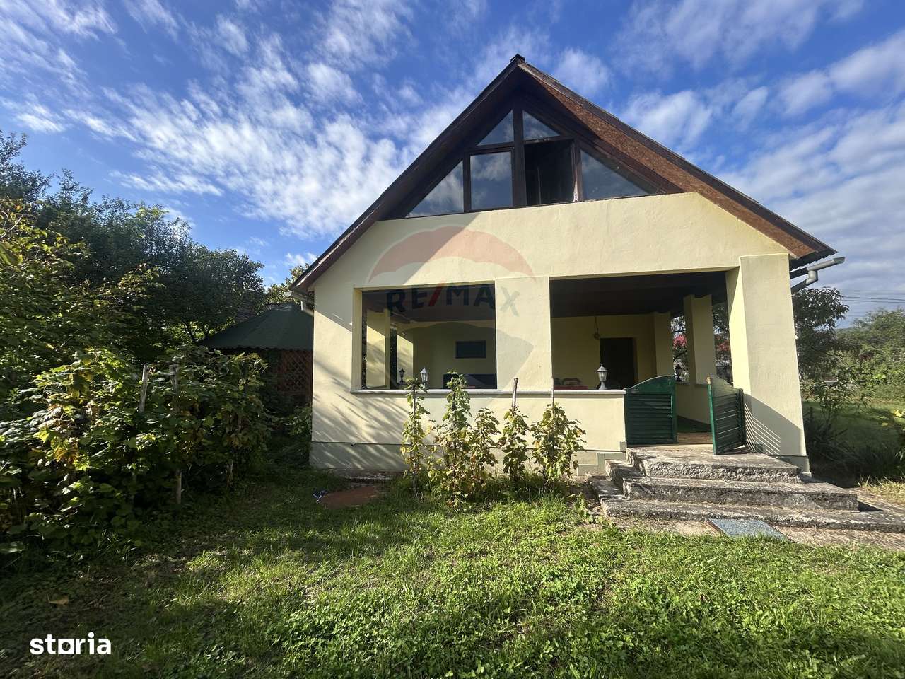 Casa - sura cu 16 ari teren de vânzare în Buşag - Imagine principală: 5/20