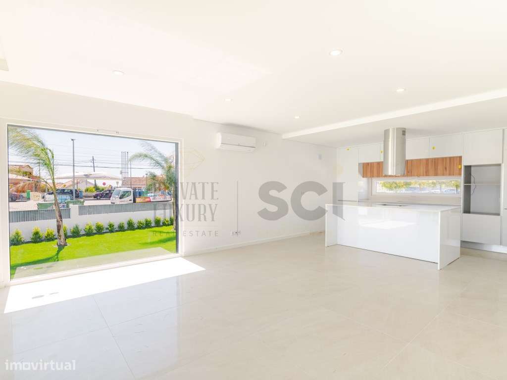 Moradia T3 Palhais | com Piscina | Lote de 500 m2 - Grande imagem: 4/39