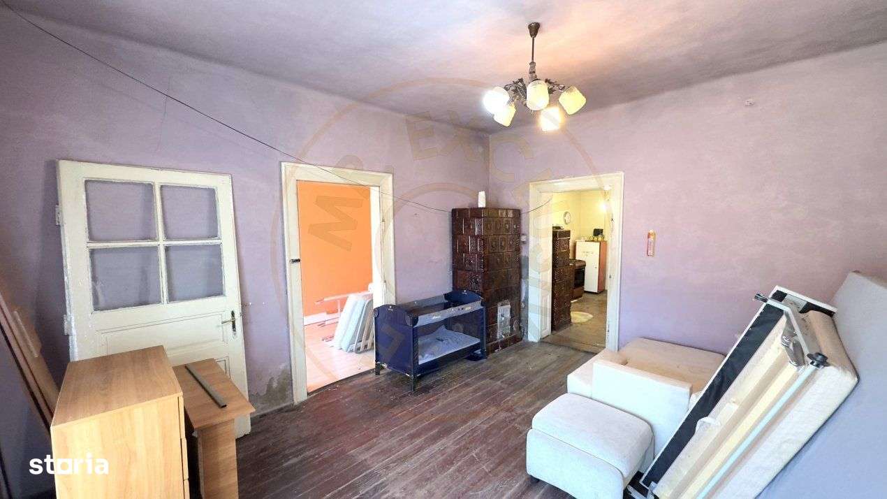 Casa 4 camere cu Teren 615 mp - Str. Marasesti Nr.62 – Carei - Imagine principală: 4/15