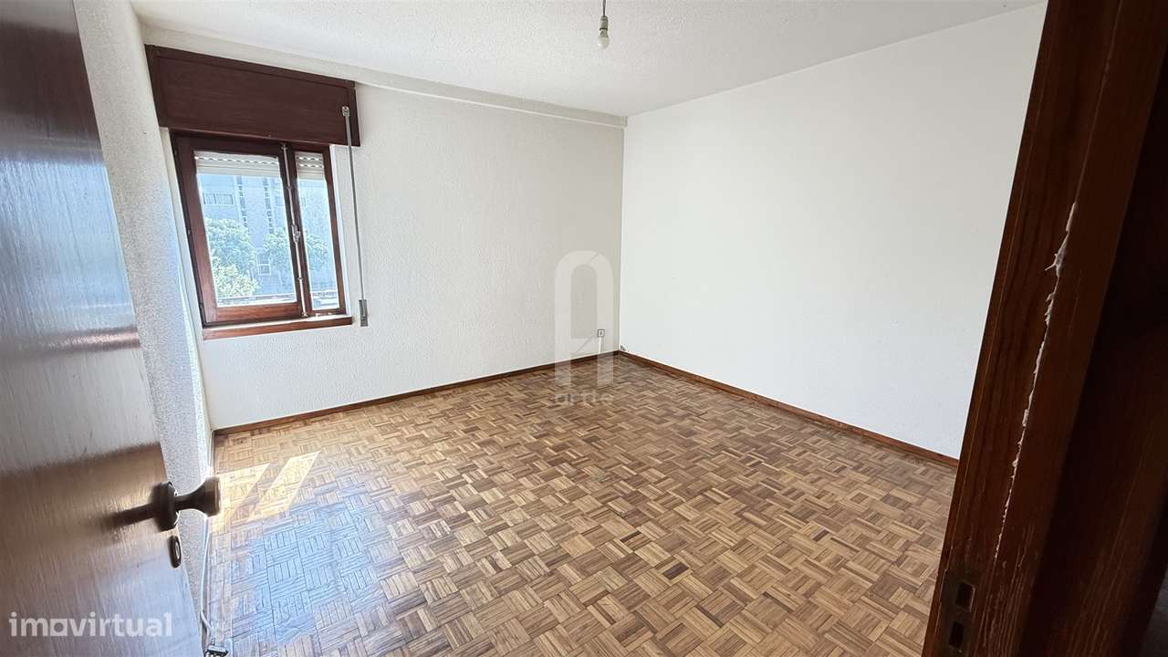 OPORTUNIDADE UNICA, APARTAMENTO T3 EM SILVALDE - ESPINHO-9