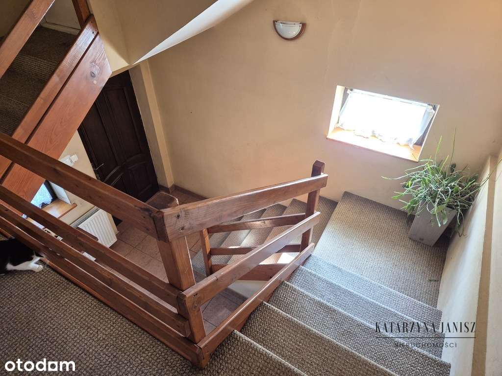 Dom na wsi pod Krzeszowicami-8