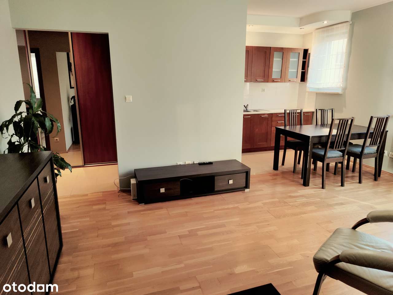 Przytulne  50m2 , metro 70m, z garażem (lub 2) i komórką lokatorską - Pełny obrazek: 4/20