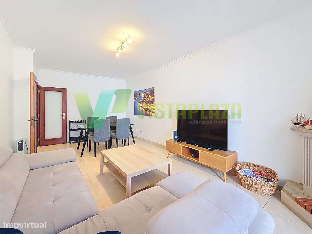 Apartamento T2 com duas casas de banho e espaço de garagem - Grande imagem: 5/28