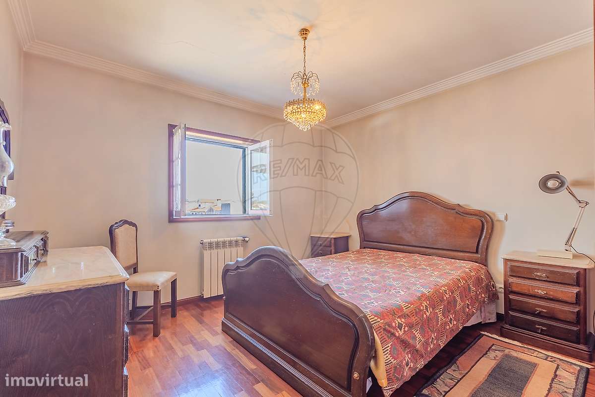 Moradia T4 para venda-17