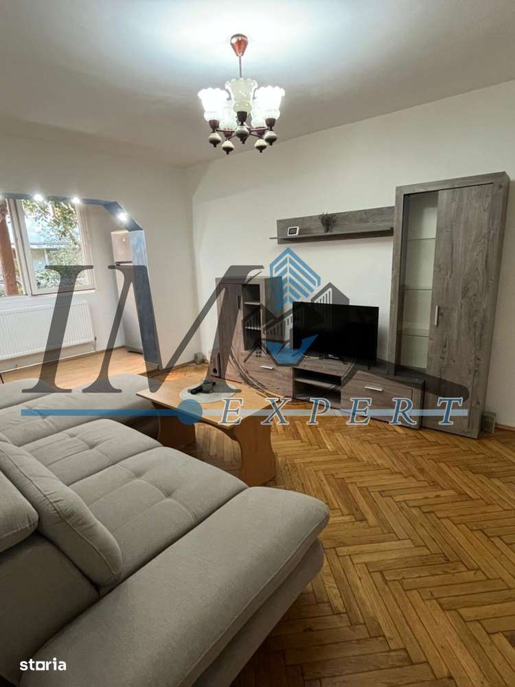 Apartament de inchiriat in Cetate Alba Iulia - Imagine principală: 2/8