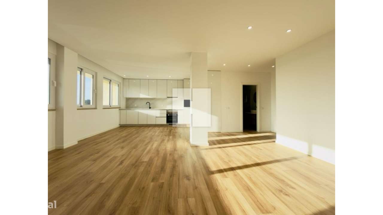 T2 Renovado em 1ª Linha Mar - Grande imagem: 5/33