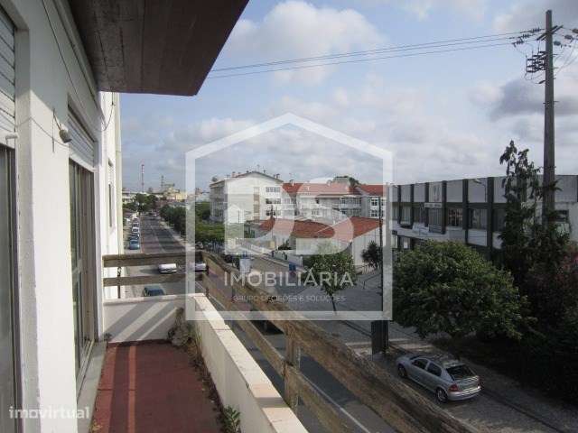 Apartamento T3 Arrendamento em Marinha Grande,Marinha Grande