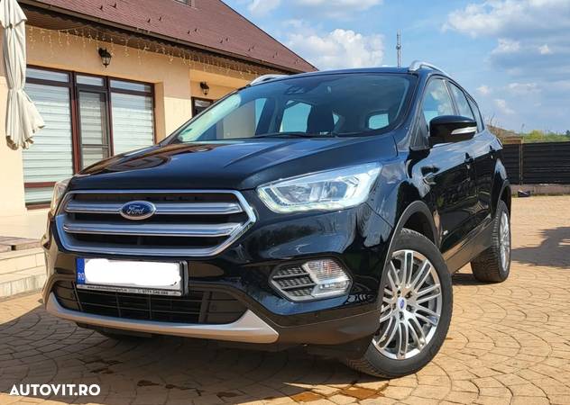 Ford Kuga 2.0 TDCi 4WD Powershift Titanium - 1