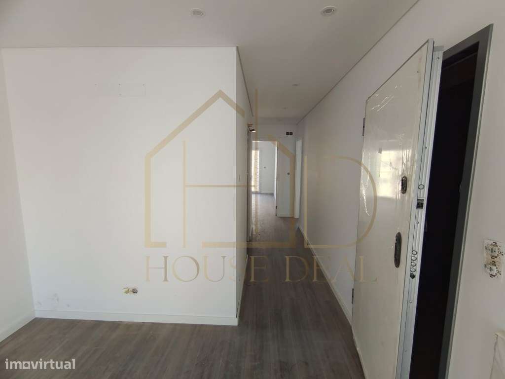 EXCELENTE Apartamento T3. Sta Marta do Pinhal. Corroios - Grande imagem: 5/35