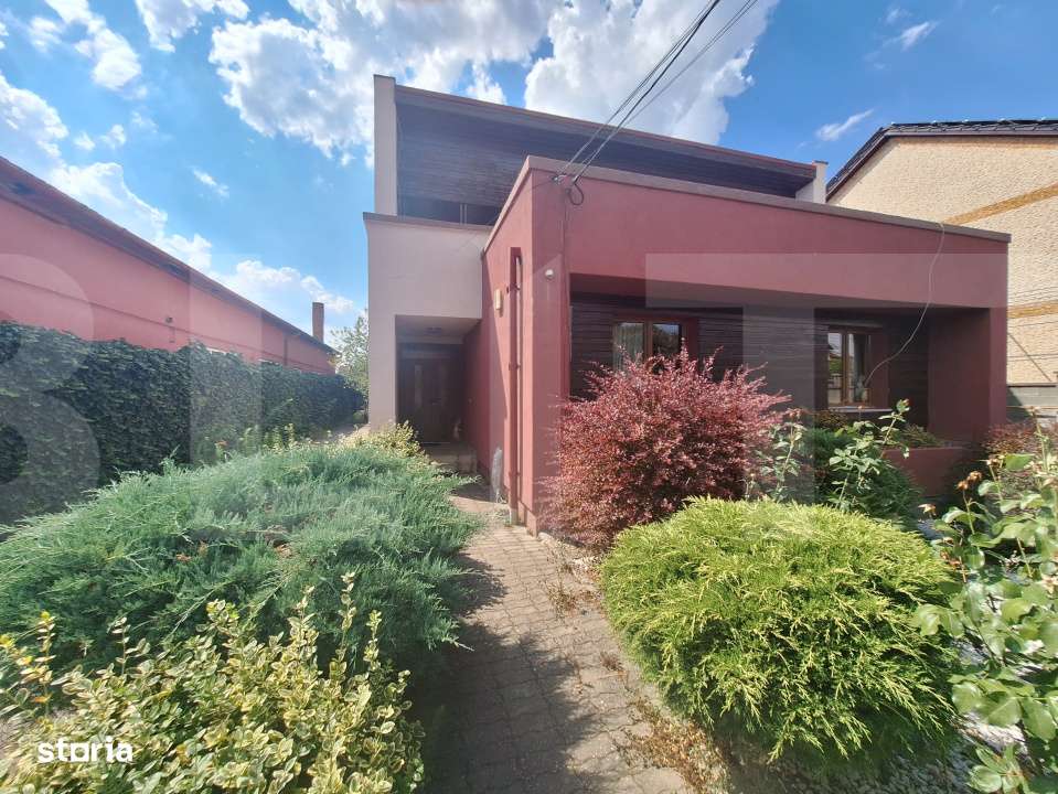 Casa compusa din doua apartamente, de vanzare, cu 8 camere, 255 mp, zo - Imagine principală: 2/19