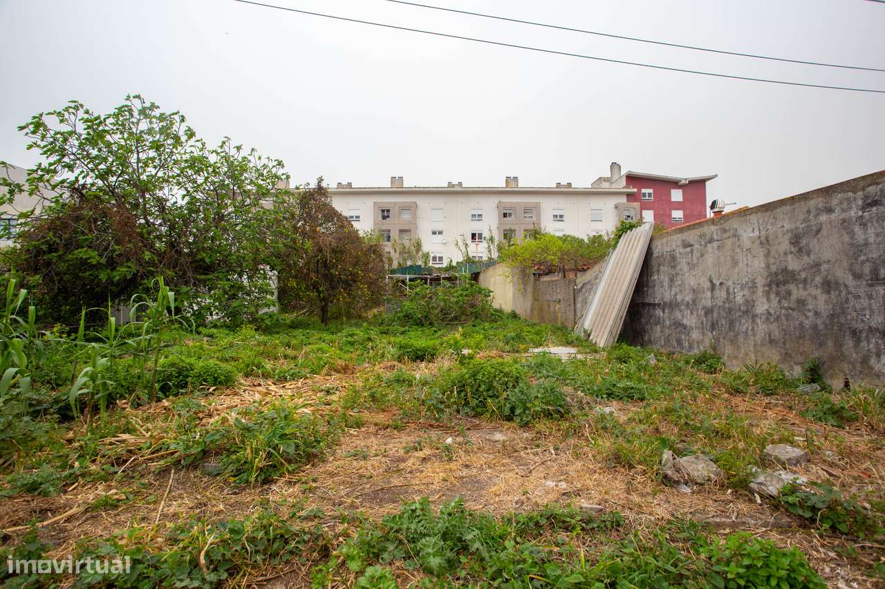 Terreno Rústico na Ajuda: Oportunidade Única para Investimento e Desen - Grande imagem: 5/7