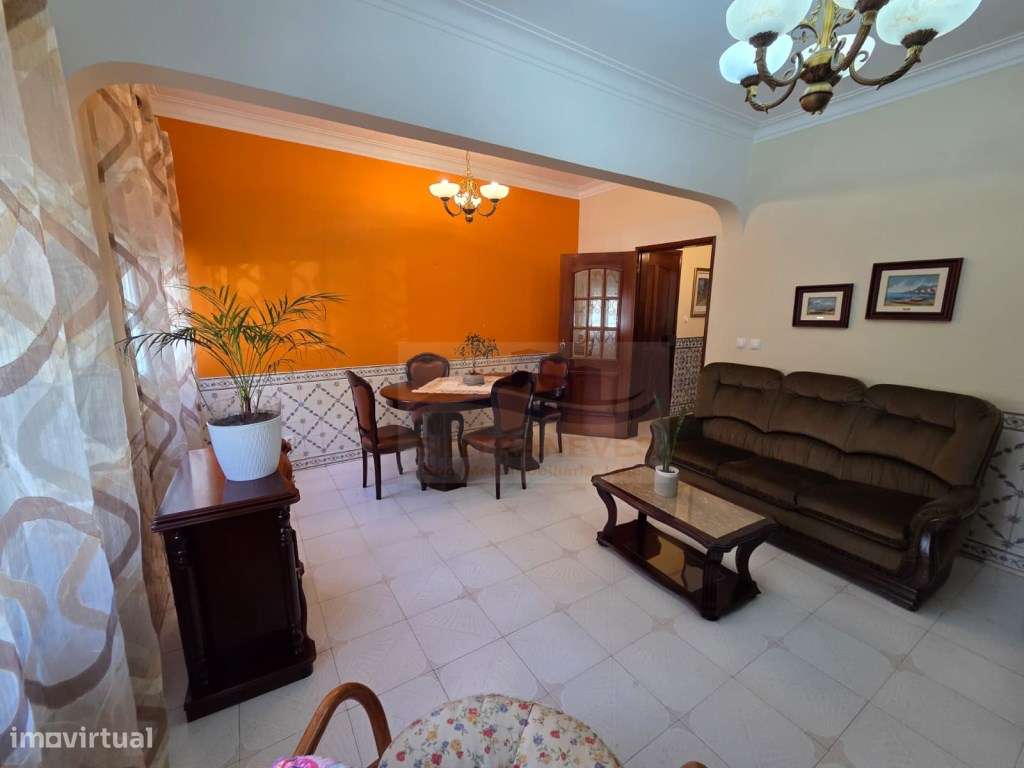 Apartamento T2 com Grande Quintal, Anexo e Arrecadação | Amadora | ... - Grande imagem: 4/35