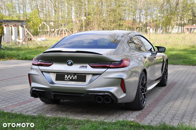 BMW M8 Competition - 6