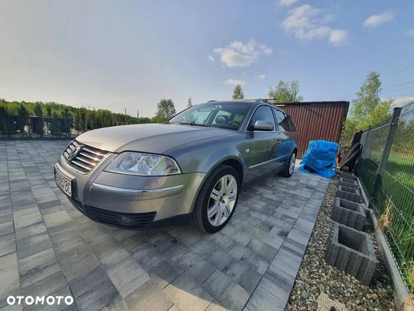 Volkswagen Passat 1.9 TDI 4Mot Highline - 6