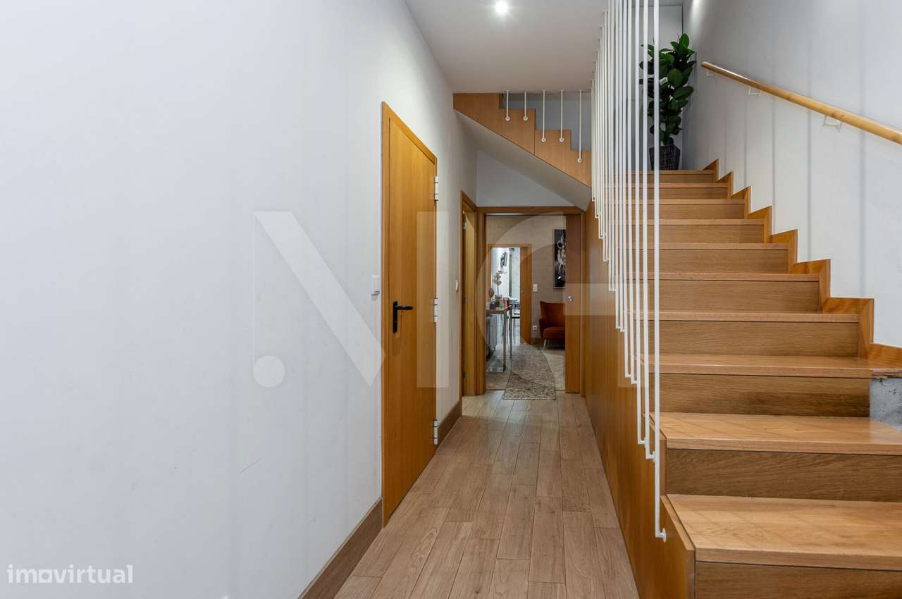 Moradia T3 com pátio, anexos e garagem em Paranhos - Porto - Grande imagem: 5/60
