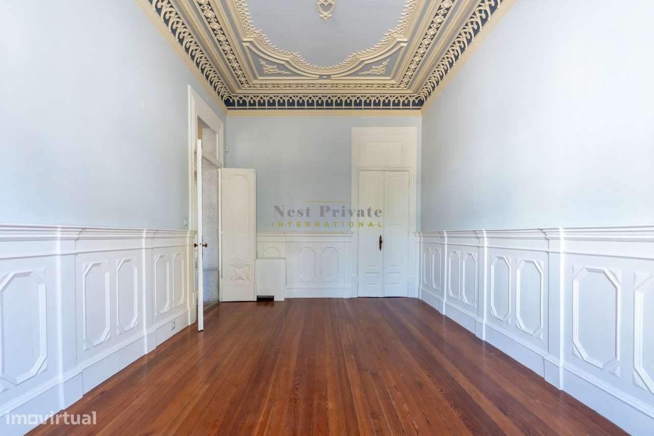 Palacete à venda na Rua de Álvares Cabral-10