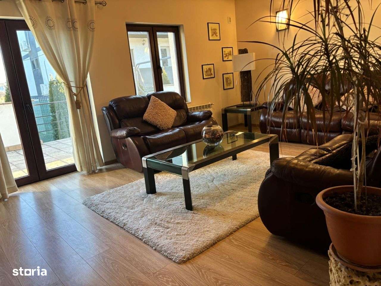 Casa cu 5 camere in zona Nicolina - T. Neculai - Imagine principală: 3/12